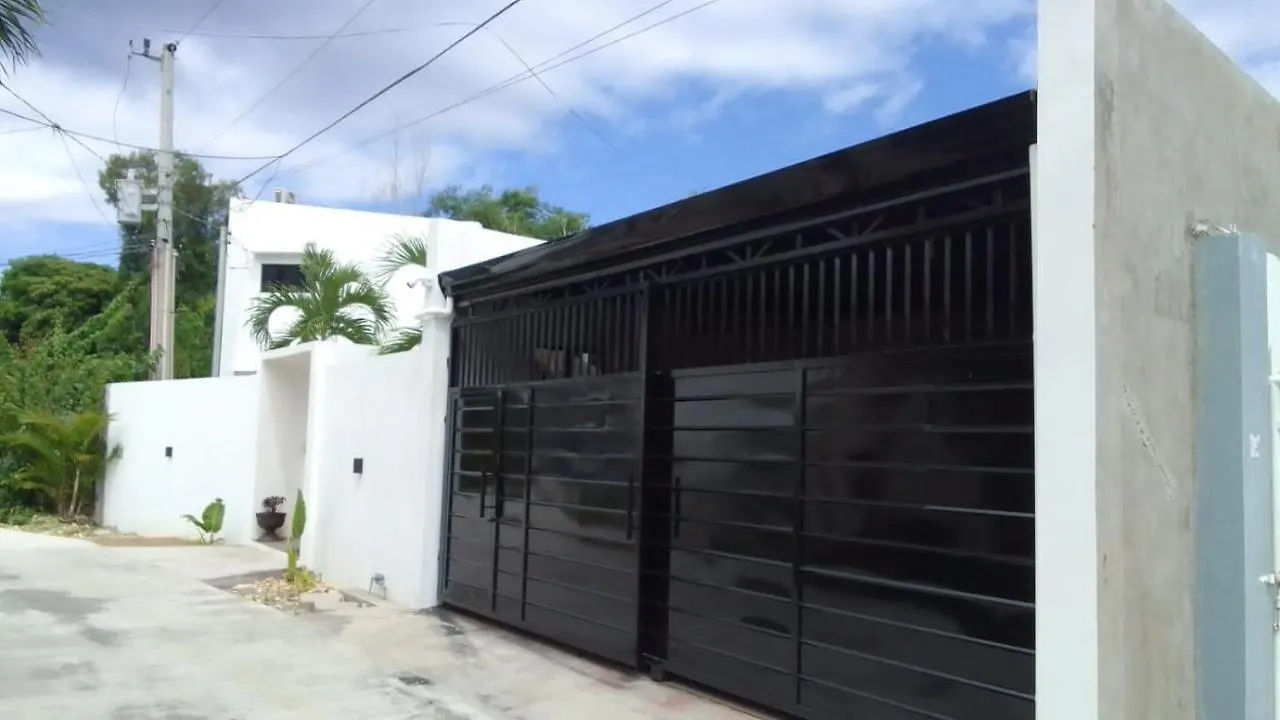 Panglao Lofts Apartment 0*,
